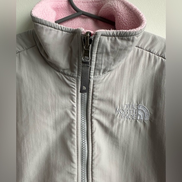 ⭐The North Face Girls' Denali Full Zip Fleece Jacket Size: Small ⭐ - Picture 9 of 16